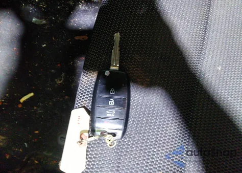 2017 Kia Forte Lx z USA, uszkodzony, nr VIN 3KPFK4A72HE157278